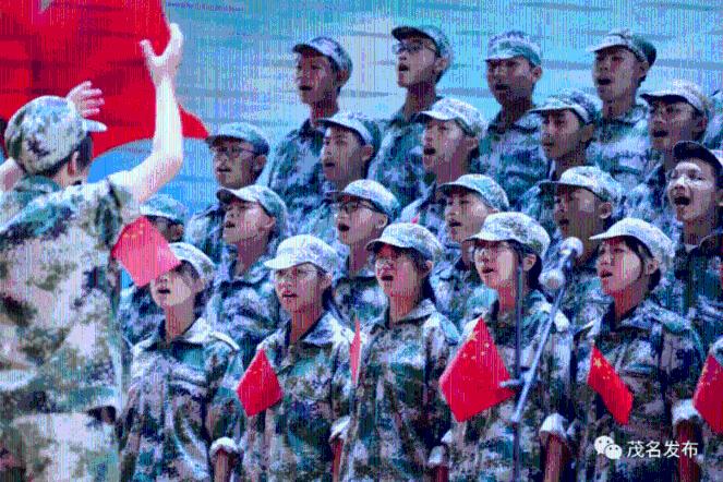 大学里面怎么谈恋爱？游戏画面